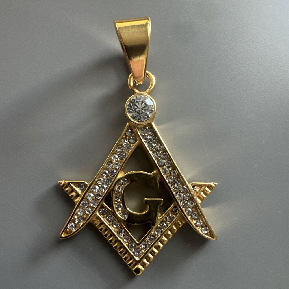 Free Mason Stainless Steel Cubic Zirconia Symbol Masonic Pendant 24” Chain Gold